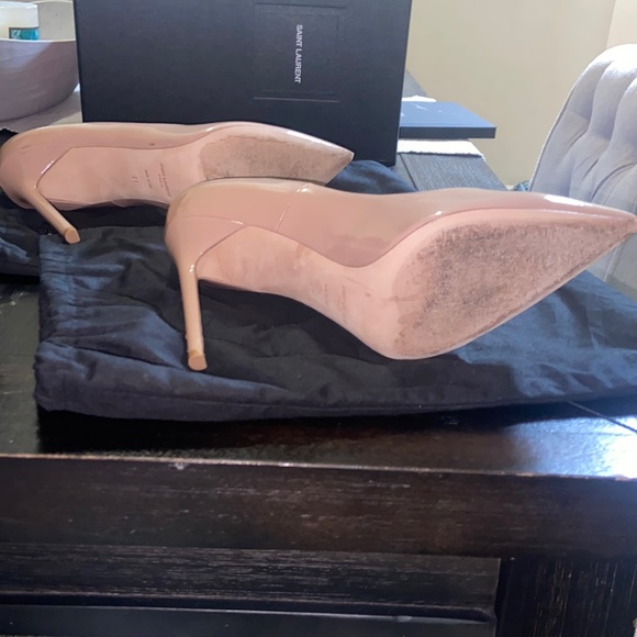 Saint Laurent ANJA PUMPS IN PATENT LEATHER size 41 w/ Box - Picture 2 of 10
